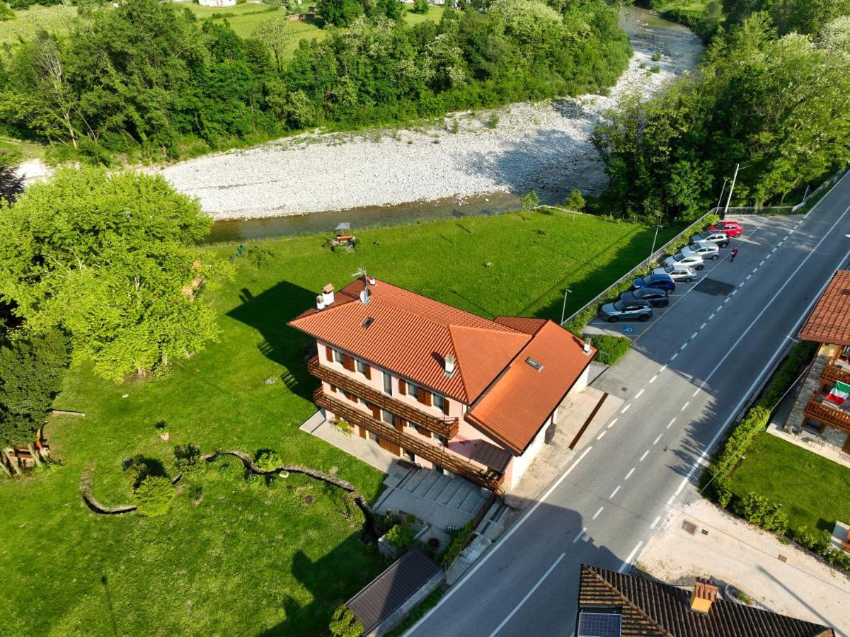 Pikes Villa Pulfero Eksteriør billede