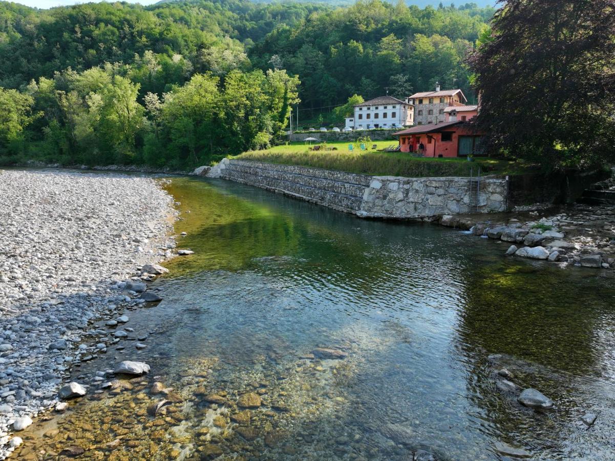 Pikes Villa Pulfero Eksteriør billede
