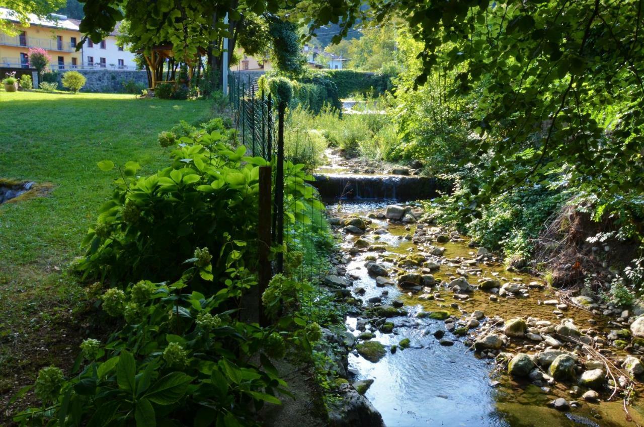 Pikes Villa Pulfero Eksteriør billede